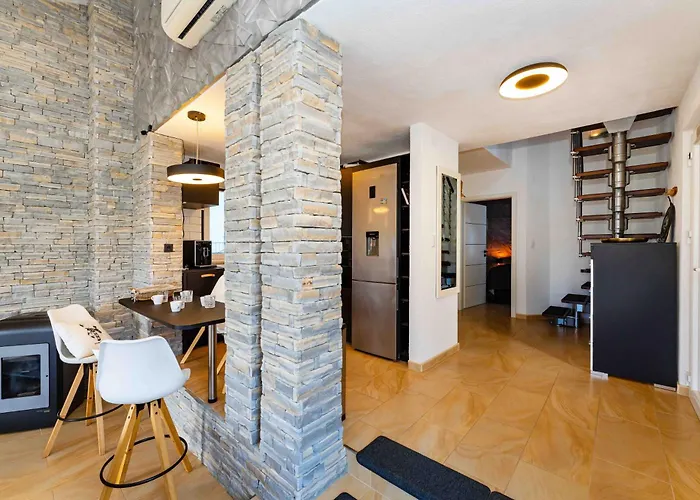 Solea Mit Meerblick In Zaboric, Sibenik בית נופש ז'אבוריץ'