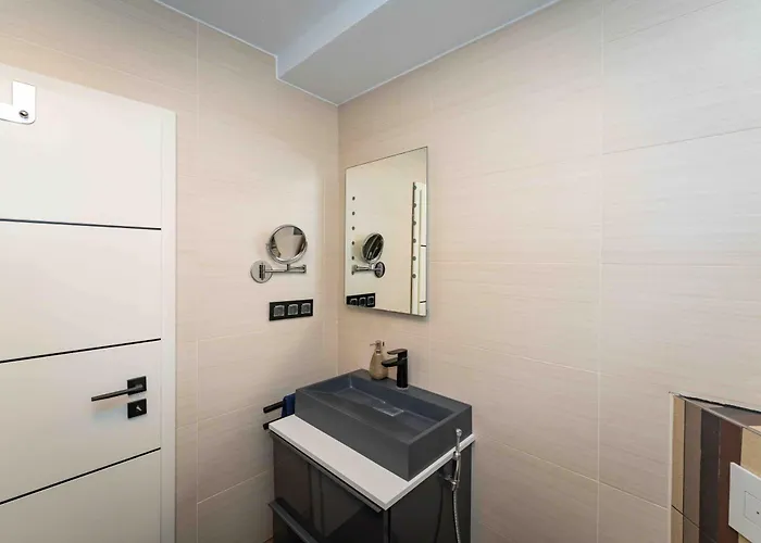 Holiday home Solea Mit Meerblick In Zaboric, Sibenik *